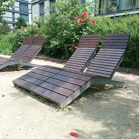 Airport Bokserska Warschau