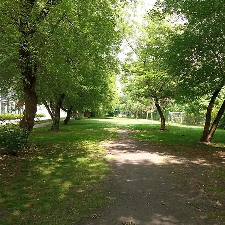 Airport Bokserska Warschau